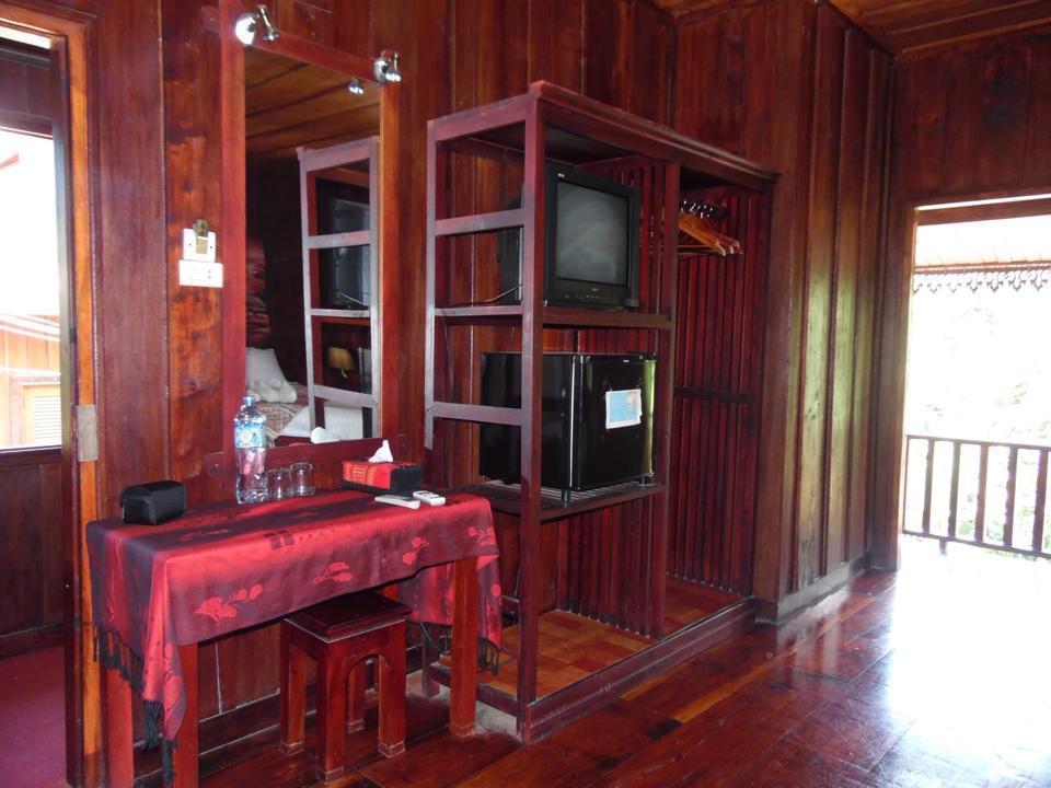 لوانغ برابانغ Riverside Guesthouse المظهر الخارجي الصورة