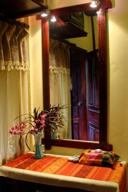 لوانغ برابانغ Riverside Guesthouse الغرفة الصورة